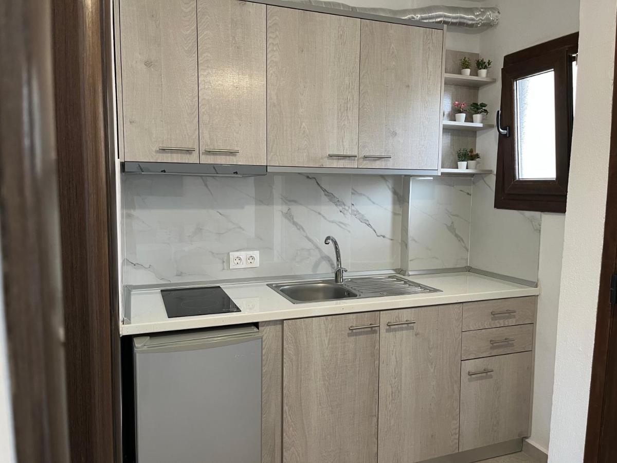 Apartment & Studios Haido 보우르보우로우 외부 사진