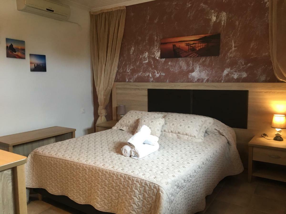Apartment & Studios Haido 보우르보우로우 외부 사진